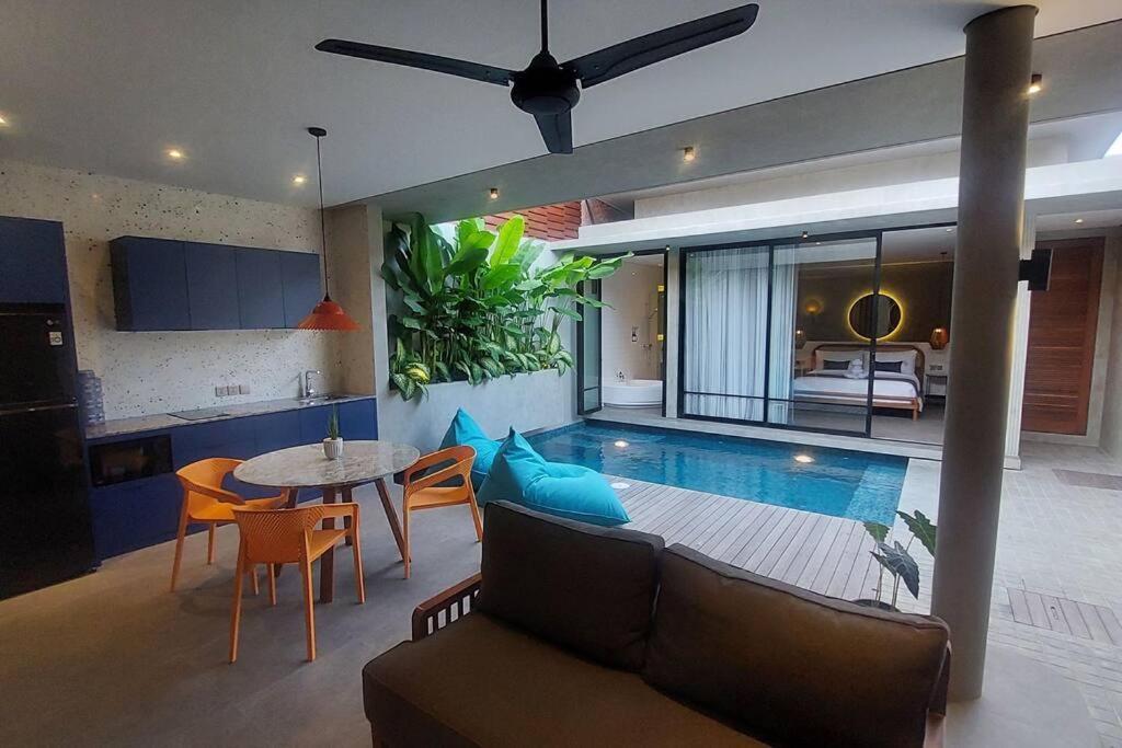 Akhila 1 - 1 Bedroom Modern Tropical Villa At The Heart Of Seminyak المظهر الخارجي الصورة